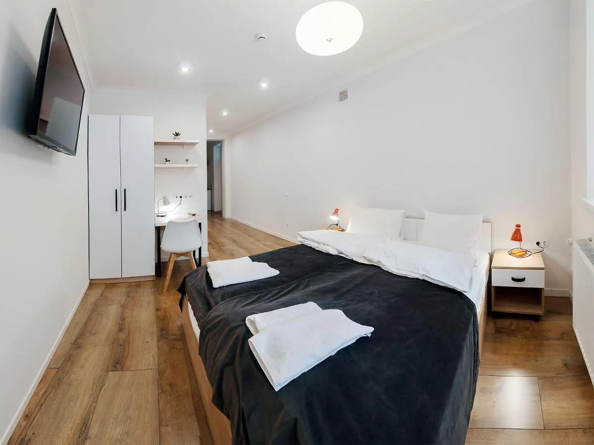 Antresol Aparthotel Lviv